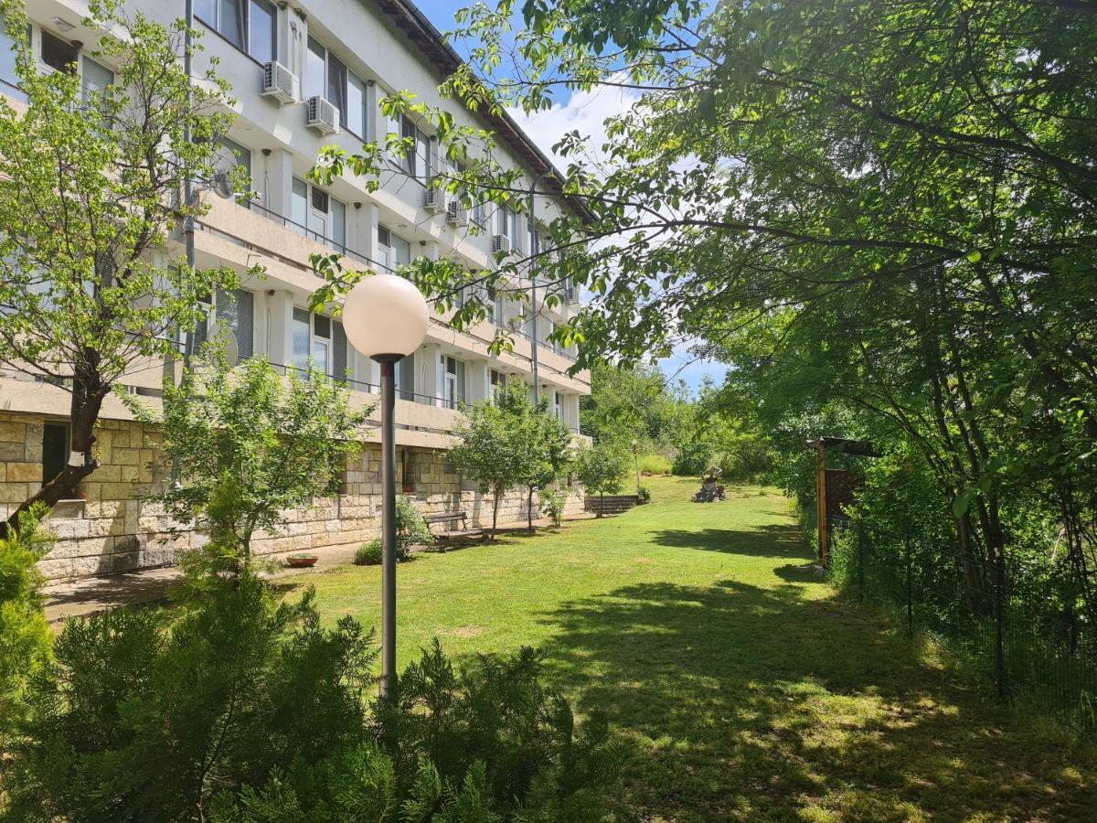 Туристически Дом Кайлъка Pleven Exteriör bild