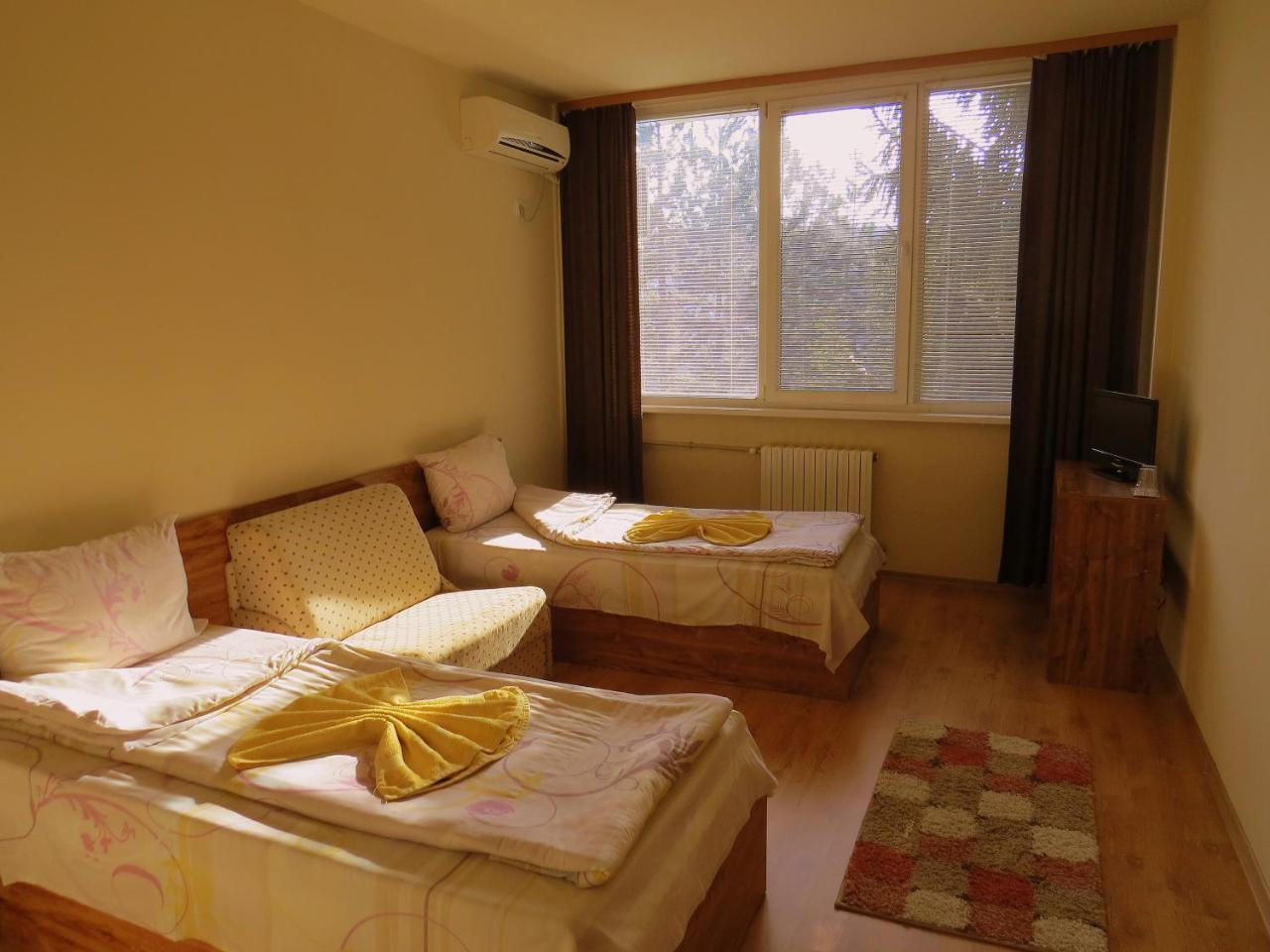 Туристически Дом Кайлъка Pleven Exteriör bild